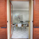 דירה Giardino Erasmo ארונה