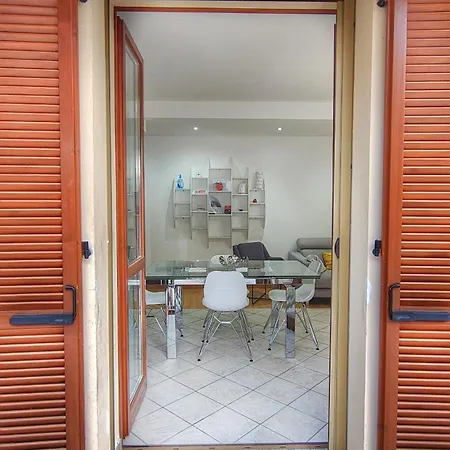 شقة Giardino Erasmo أرونا