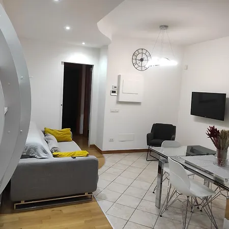 Giardino Erasmo * أرونا