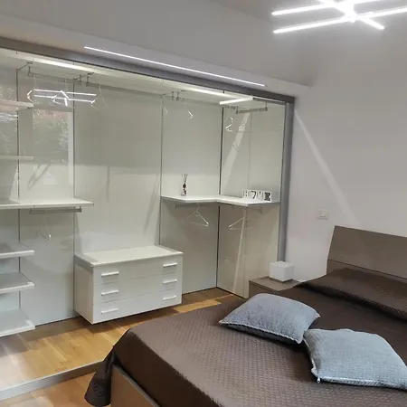 Giardino Erasmo アパート