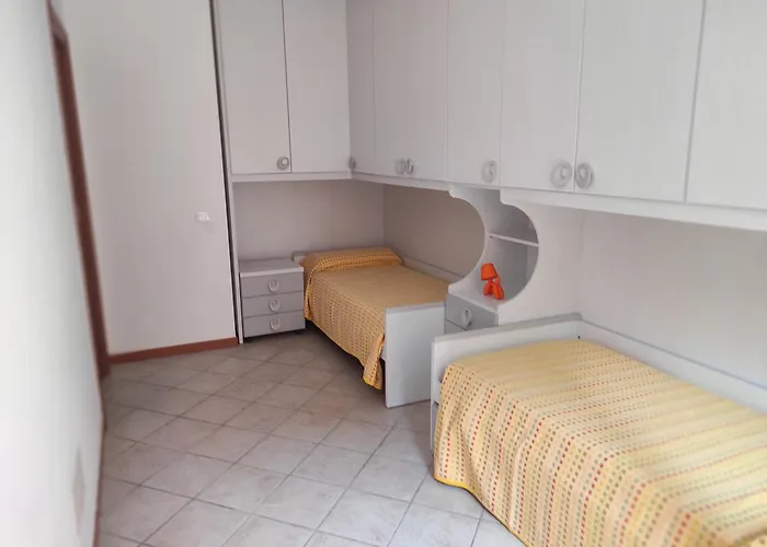 Giardino Erasmo * Арона